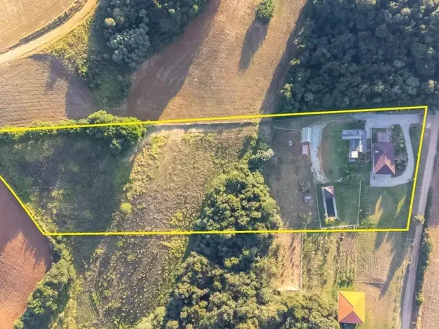 Sítio 2 quartos e 1 banheiro, à venda, no bairro Colônia Rodrigues em Campo Magro