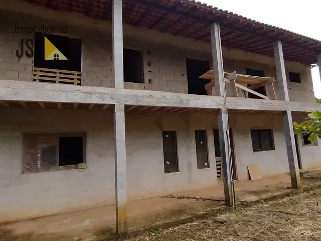 Chácara com 480m² 4 quartos e 2 banheiros, à venda, no bairro São João da Boa Vista em Caçapava