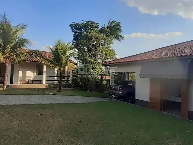Chácara com 3000m² 3 quartos e 2 banheiros, à venda, no bairro Maracatu em Guararema
