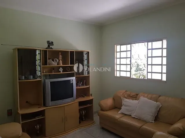 Chácara com 1000m² 2 quartos e 2 banheiros, à venda, no bairro Recanto Primavera em Artur Nogueira