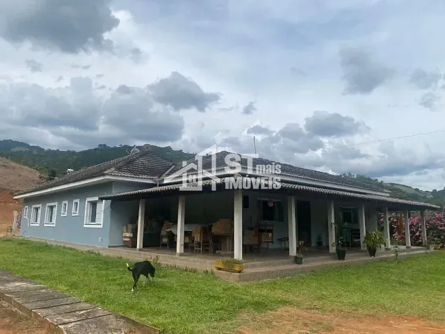 Chácara com 11500m² 4 quartos e 1 banheiro, à venda, no bairro Subúrbio em Andradas