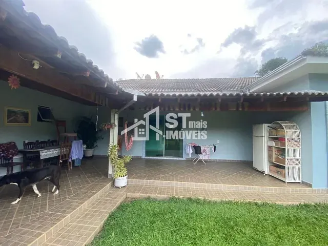 Chácara com 11500m² 4 quartos e 1 banheiro, à venda, no bairro Subúrbio em Andradas