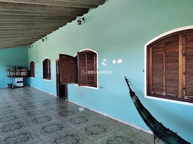 Chácara com 1000m² 3 quartos e 3 banheiros, à venda, no bairro Parque da Represa em Paulínia
