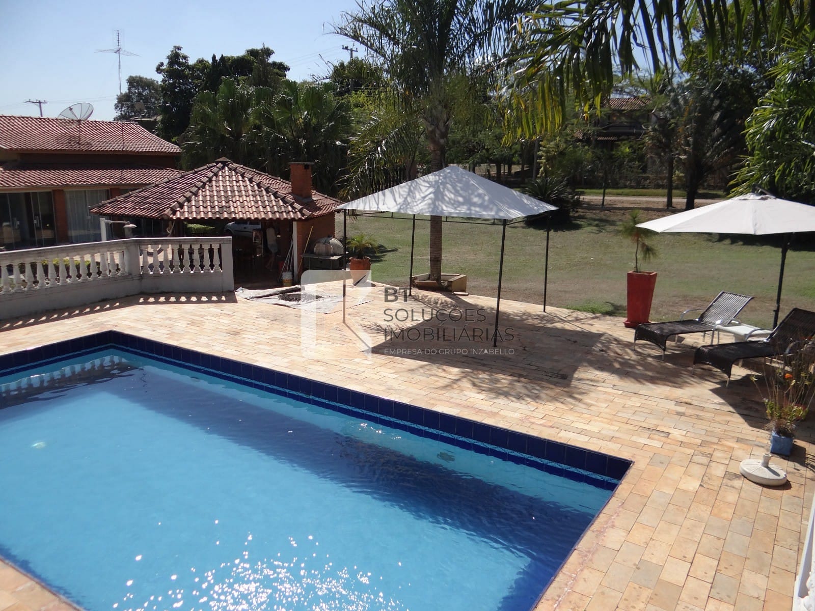 Chácara, 3 quartos, 10 m² - Foto 1