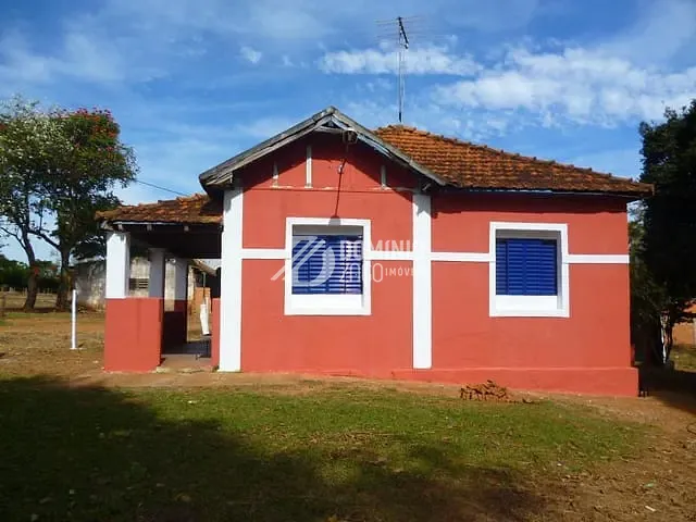 Chácara com 2000m² 4 quartos e 1 banheiro, à venda, no bairro Recanto Das Flores em Uberaba