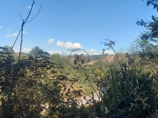 Chácara com 18000m² 2 quartos e 1 banheiro, à venda, no bairro Jacuí em Cunha