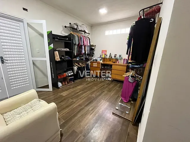 Chácara com 1250m² 3 quartos e 2 banheiros, à venda, no bairro Granjas Rurais Reunidas São Judas Tadeu em Taubaté