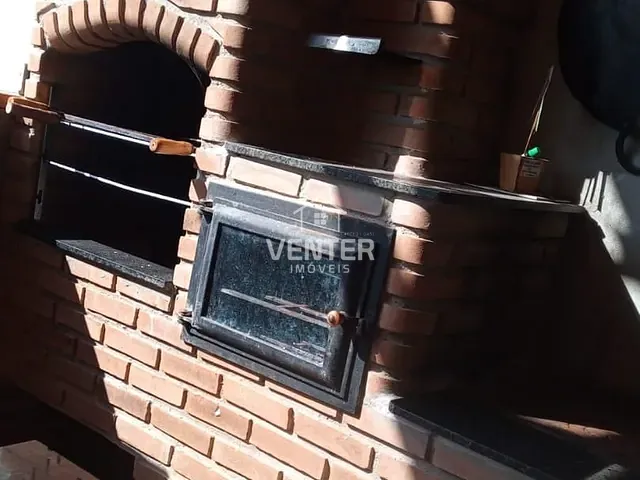 Chácara com 1250m² 3 quartos e 2 banheiros, à venda, no bairro Granjas Rurais Reunidas São Judas Tadeu em Taubaté