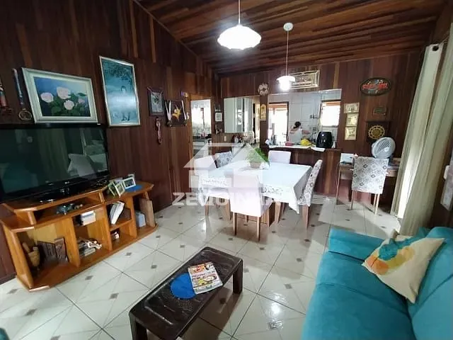 Chácara com 470m² 2 quartos e 2 banheiros, à venda, no bairro Gramado em Cotia