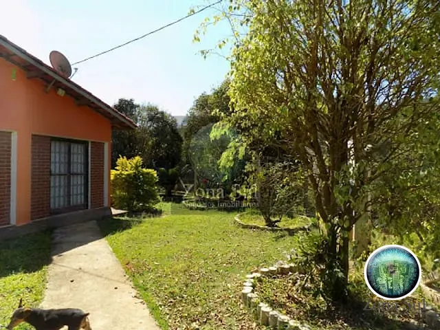 Chácara com 150m² 3 quartos e 2 banheiros, à venda, no bairro Capoava em Mairinque
