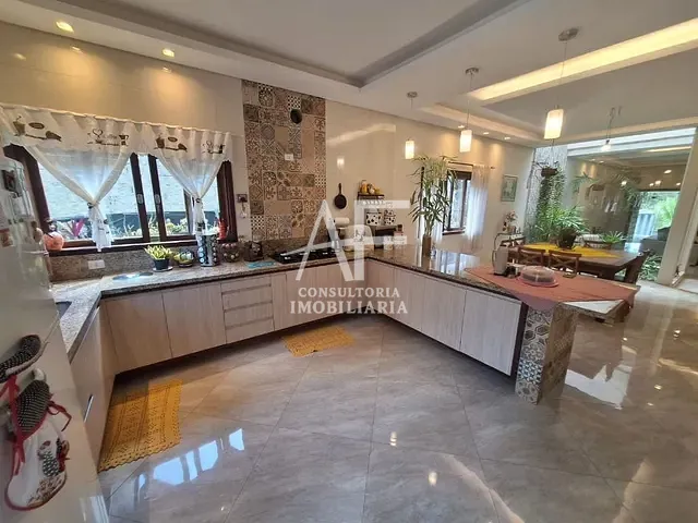 Chácara com 1200m² 3 quartos e 4 banheiros, à venda, no bairro Granjas Rurais Reunidas São Judas Tadeu em Taubaté