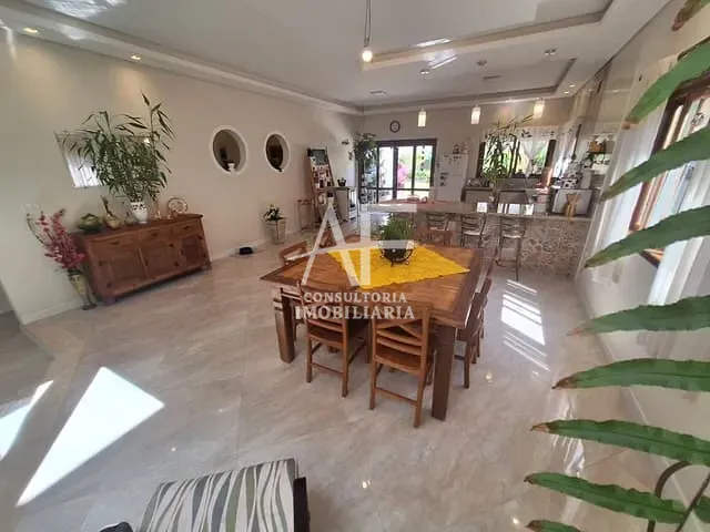 Chácara com 1200m² 3 quartos e 4 banheiros, à venda, no bairro Granjas Rurais Reunidas São Judas Tadeu em Taubaté
