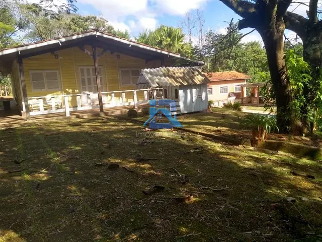 Chácara com 5000m² 4 quartos e 3 banheiros, à venda, no bairro Condomínio Itaembu em Itatiba