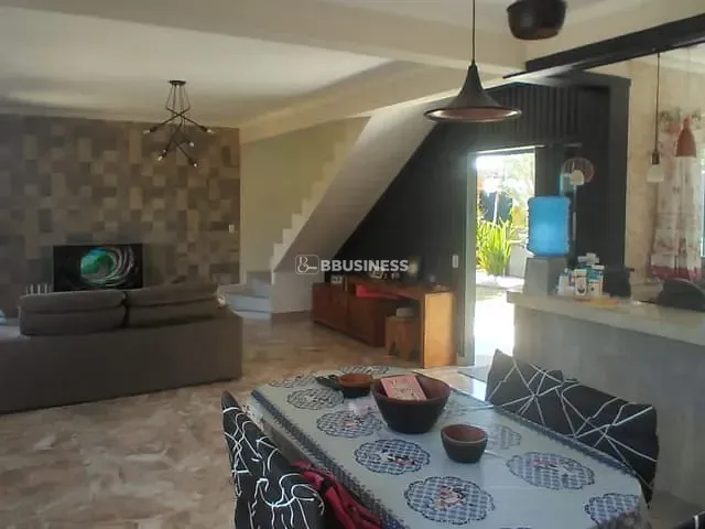 Chácara 3 quartos e 2 banheiros, à venda, no bairro recanto das andorinhas em Pinhalzinho