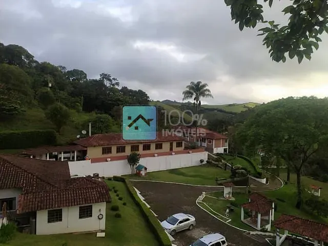 Chácara com 130000m² 11 quartos e 9 banheiros, à venda, no bairro Parque California em Jacareí