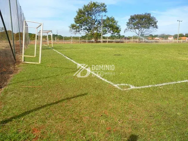 Chácara com 15000m² 3 quartos e 3 banheiros, à venda, no bairro Recanto Das Flores em Uberaba