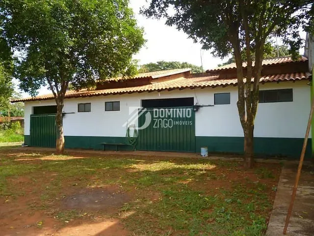 Chácara com 15000m² 3 quartos e 3 banheiros, à venda, no bairro Recanto Das Flores em Uberaba