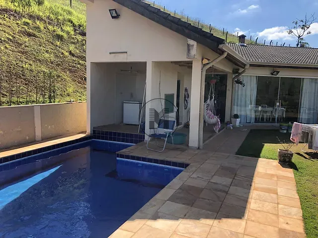 Chácara 2 quartos e 2 banheiros, à venda, no bairro Bairro das Pitas em Cachoeira Paulista