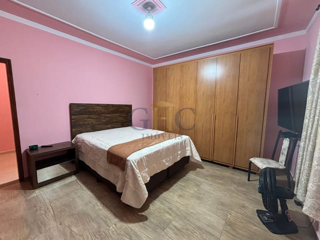 Chácara com 23139m² 3 quartos e 4 banheiros, à venda, no bairro Bairro da Ilha em Salto de Pirapora