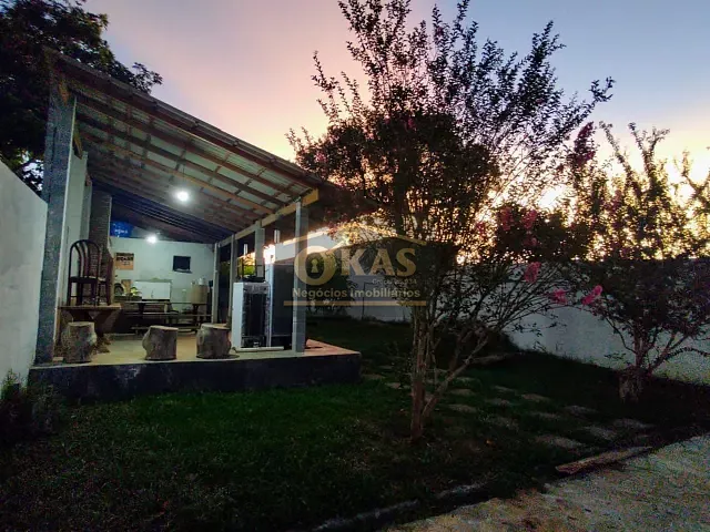 Chácara com 1400m² 4 quartos e 4 banheiros, à venda, no bairro Jardim Nova Poá em Poá