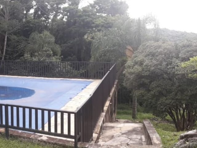 Chácara com 35000m² 4 quartos e 6 banheiros, à venda, no bairro Piedade em Piedade