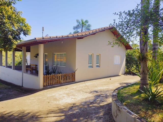 Chácara com 5000m², à venda, no bairro Cambuí em Cambuí
