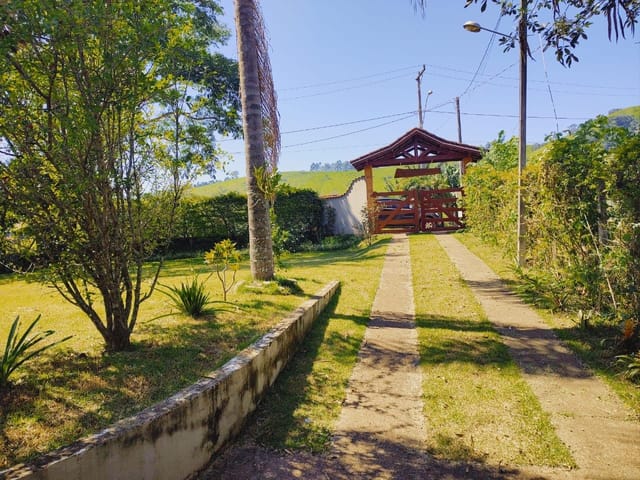 Chácara com 5000m², à venda, no bairro Cambuí em Cambuí