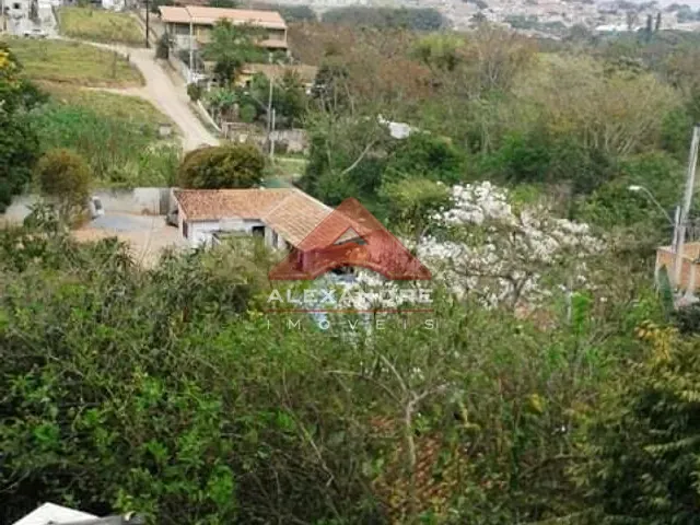 Chácara com 3500m² 4 quartos e 2 banheiros, à venda, no bairro Bom Retiro em São José dos Campos
