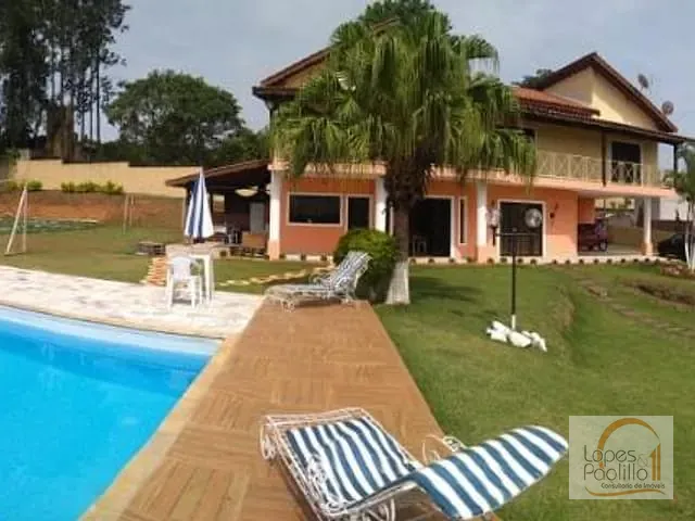 Chácara com 2000m² 5 quartos e 4 banheiros, à venda, no bairro Jardim Estância Brasil em Atibaia