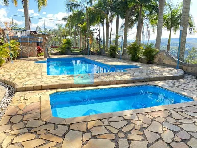 Chácara com 16000m² 3 quartos e 10 banheiros, à venda, no bairro Mirante do Buquirinha em São José dos Campos