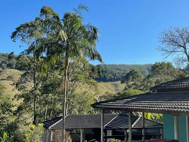 Chácara 3 quartos e 2 banheiros, à venda, no bairro natividade da serra em Natividade da Serra