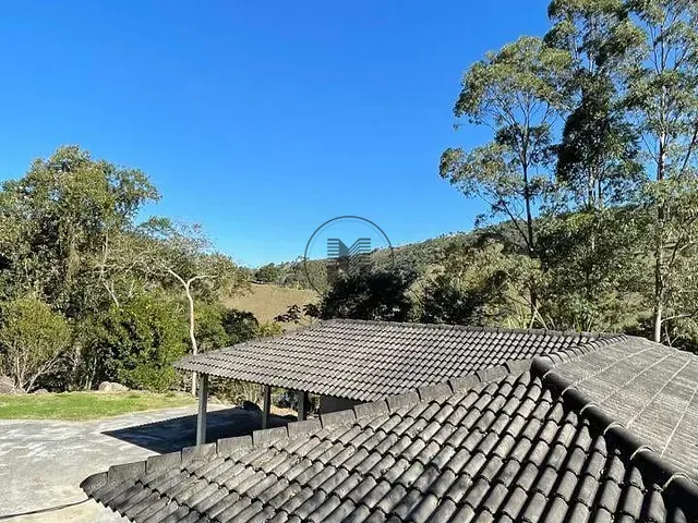Chácara 3 quartos e 2 banheiros, à venda, no bairro natividade da serra em Natividade da Serra