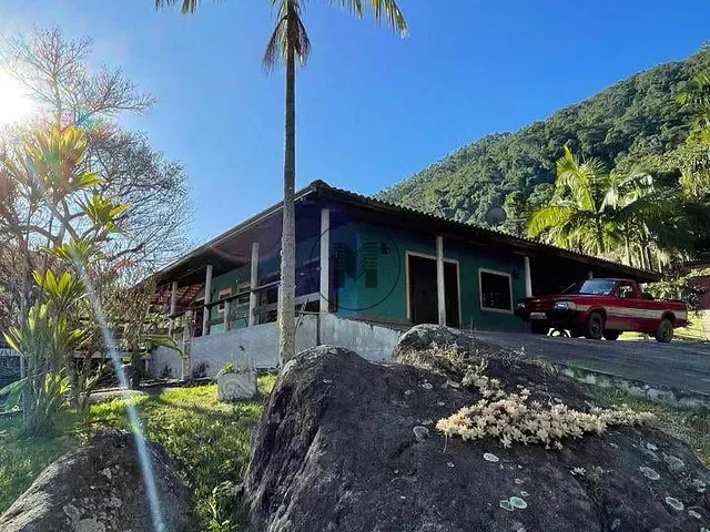 Chácara 3 quartos e 2 banheiros, à venda, no bairro natividade da serra em Natividade da Serra