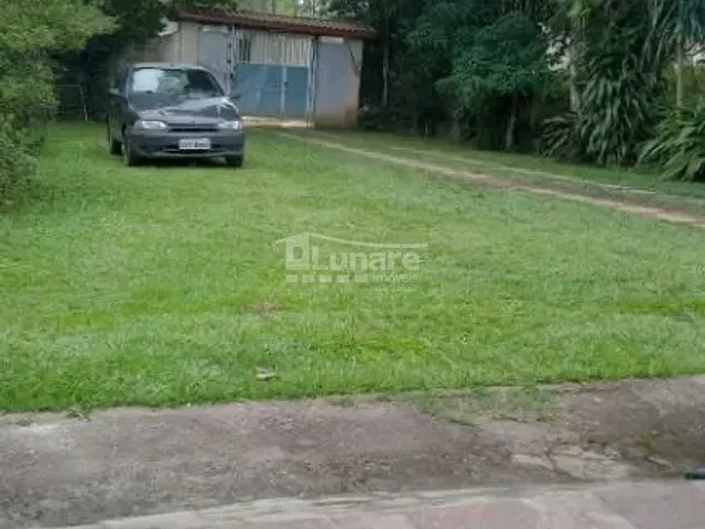 Chácara com 1400m² 3 quartos e 2 banheiros, à venda, no bairro Parque Imperial em Jacareí