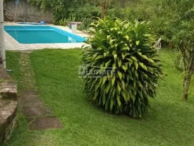 Chácara com 1400m² 3 quartos e 2 banheiros, à venda, no bairro Parque Imperial em Jacareí