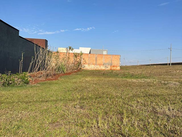 Chácara com 423m² 1 quarto e 1 banheiro, à venda, no bairro Centro em Alvorada do Sul