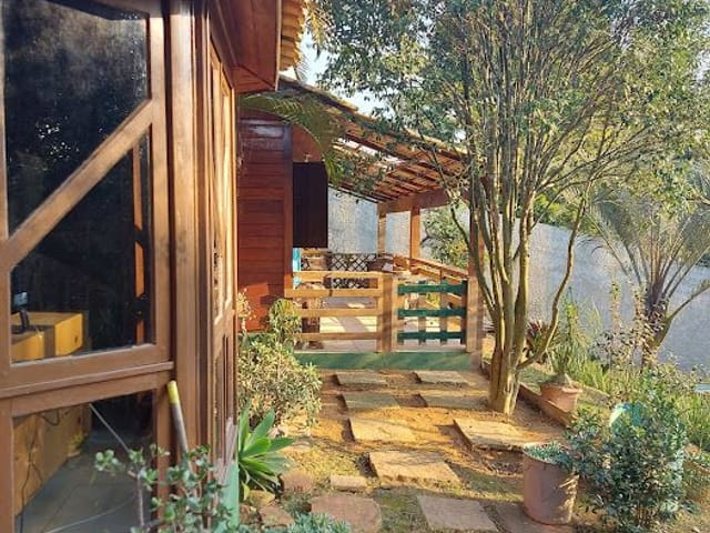 Chácara com 1125m² 3 quartos e 3 banheiros, à venda, no bairro Los Álamos em Vargem Grande Paulista