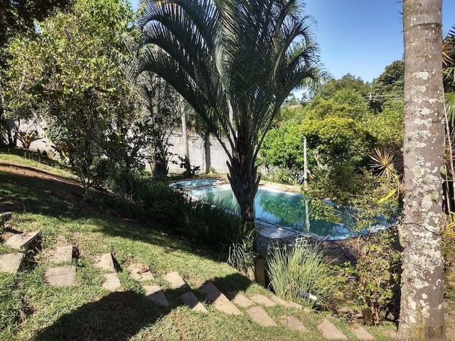 Chácara com 1125m² 3 quartos e 3 banheiros, à venda, no bairro Los Álamos em Vargem Grande Paulista