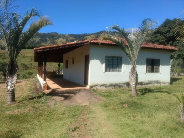 Chácara com 1700m², à venda, no bairro Fernão Dias em Cambuí