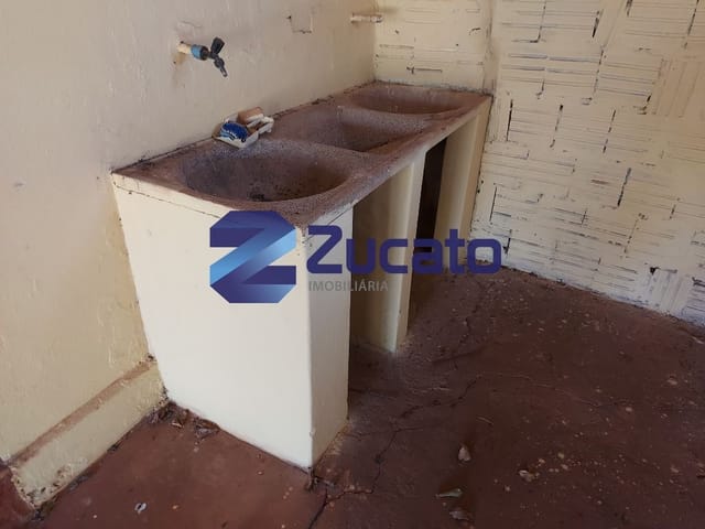 Foto do Chácara - Chácara para alugar, 2000 m² por R$ 1.200,00/mês - Vale do Sol - Uberaba/MG | ZUCATO IMOBILIARIA LTDA