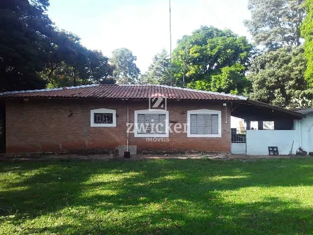 Chácara com 12m² 3 quartos e 2 banheiros, à venda, no bairro Área Rural de Agudos em Agudos