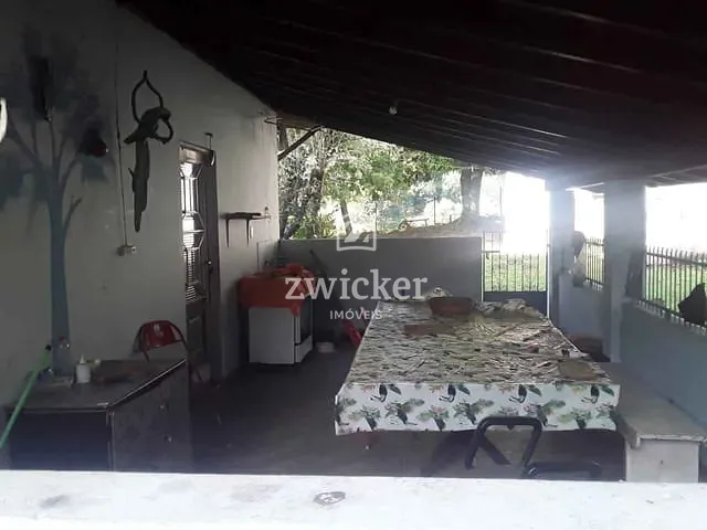 Chácara com 12m² 3 quartos e 2 banheiros, à venda, no bairro Área Rural de Agudos em Agudos