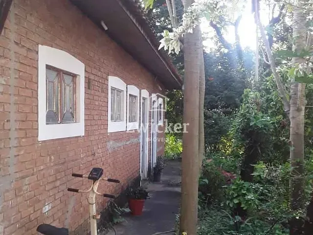 Chácara com 12m² 3 quartos e 2 banheiros, à venda, no bairro Área Rural de Agudos em Agudos