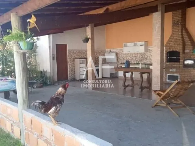 Chácara com 1380m² 4 quartos e 2 banheiros, à venda, no bairro Barreiro em Taubaté