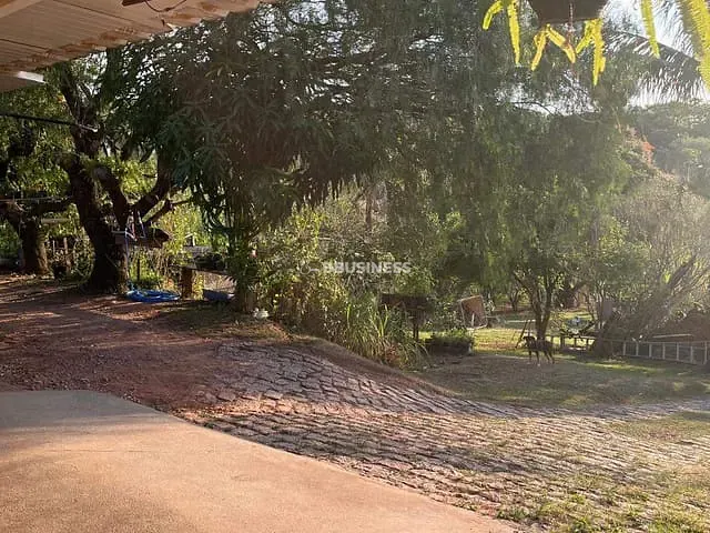 Chácara com 2000m² 3 quartos e 3 banheiros, à venda, no bairro Cachoeira em Vinhedo