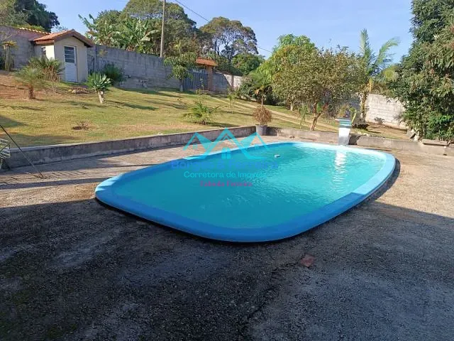 Chácara com 1500m² 2 quartos e 2 banheiros, à venda, no bairro Carafá em Votorantim