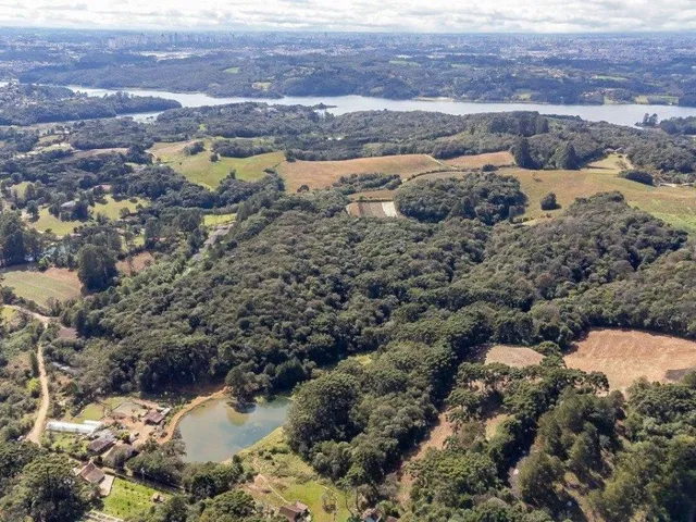 Sítio com 56643m², à venda, no bairro Ferraria em Campo Largo