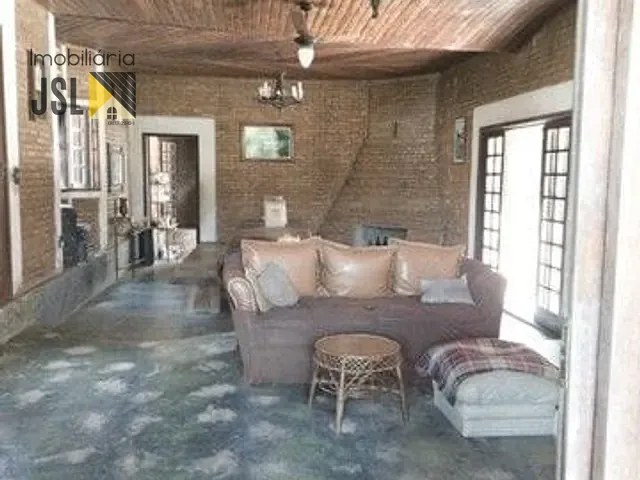 Chácara com 5300m² 5 quartos e 3 banheiros, à venda, no bairro Chácaras Nogueira em Caçapava