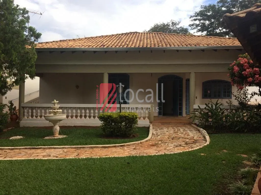 Fazenda / Sítio / Chácara com 4 quartos à venda, 350m² — foto 2 de 14