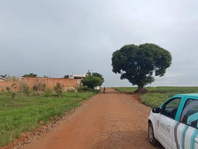 Chácara com 1000m², à venda, no bairro Saída para Warta em Cambé